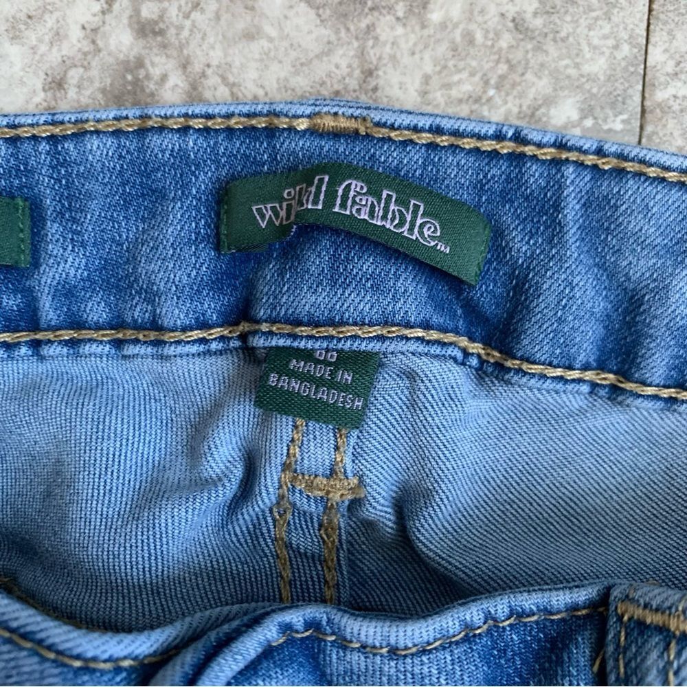 High Rise Flare Jeans - Picture 4 of 7